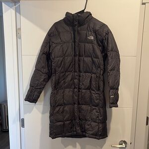 The North Face Gray Puffer Coat with Insulated Quilting